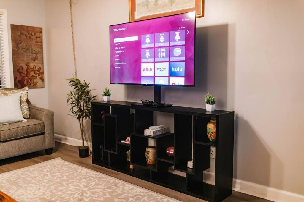 Cozy 3-Bed Athens Getaway, Right Near Uga!公寓 外观 照片