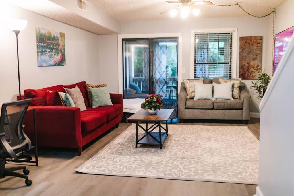 Cozy 3-Bed Athens Getaway, Right Near Uga!公寓 外观 照片
