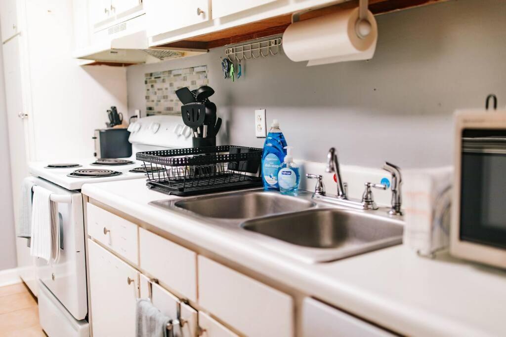 Cozy 3-Bed Athens Getaway, Right Near Uga!公寓 外观 照片
