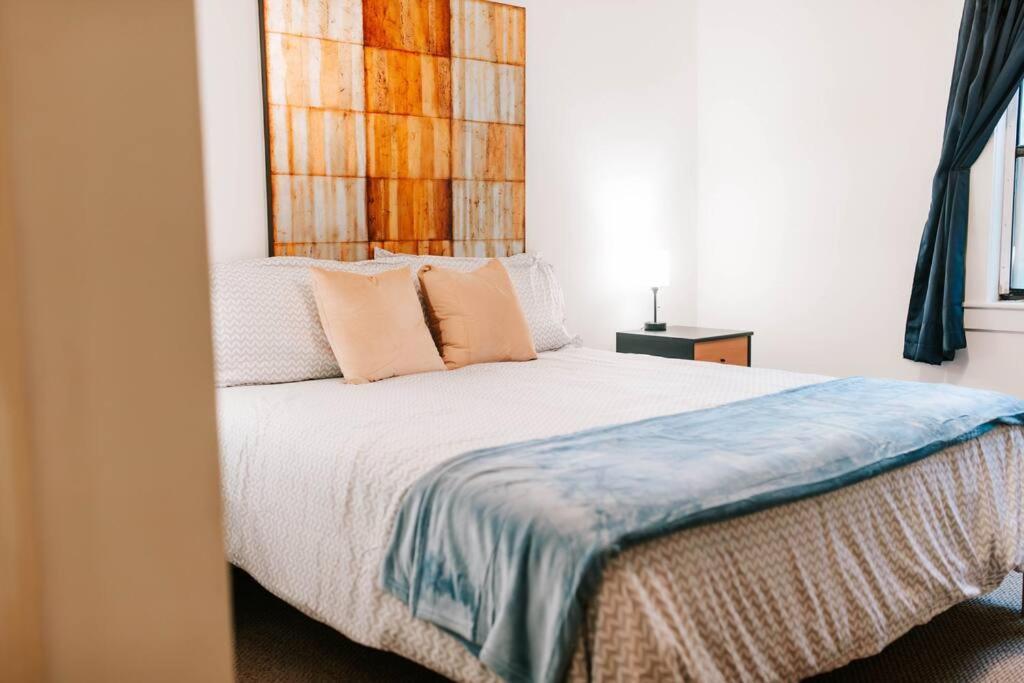 Cozy 3-Bed Athens Getaway, Right Near Uga!公寓 外观 照片